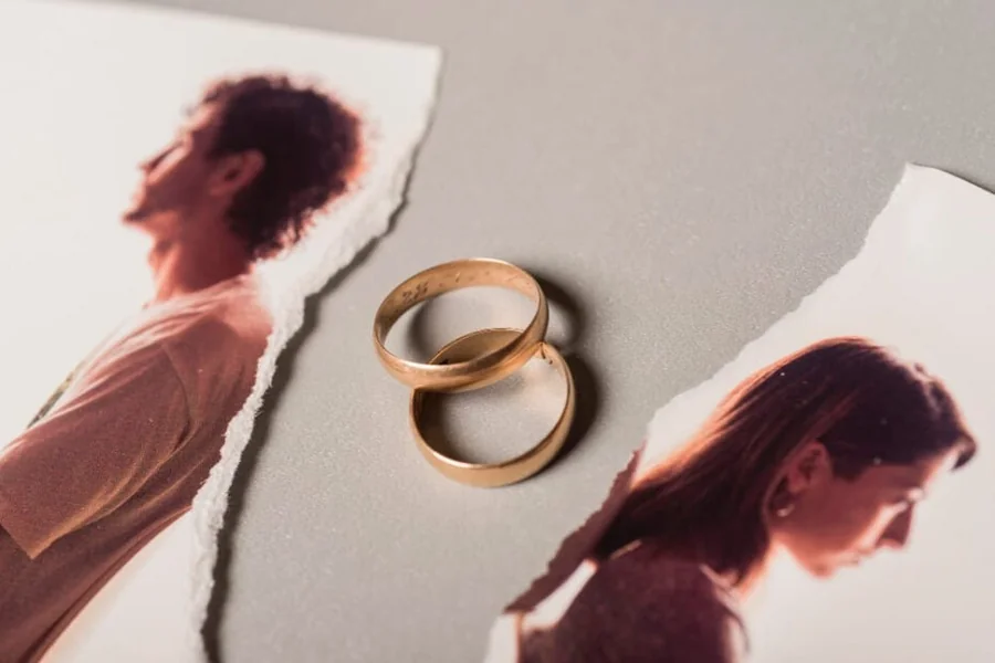 Ring Broke in Half Meaning