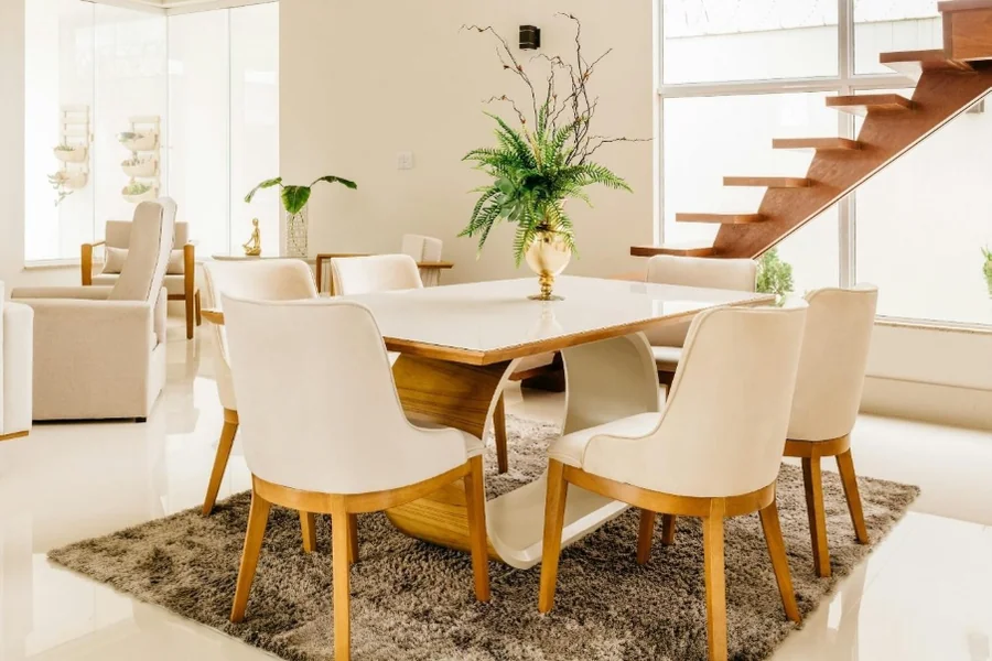 Dining Room 